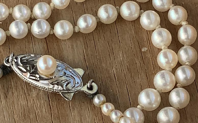 cultured pearl necklace with sterling silver clasp valued $2295